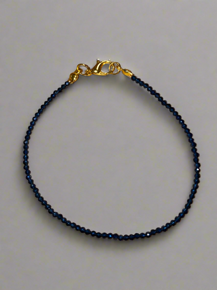 Midnight Tides Agate Bracelet