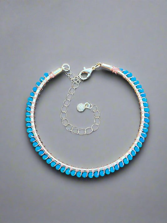 Green Glass Bead Bracelet